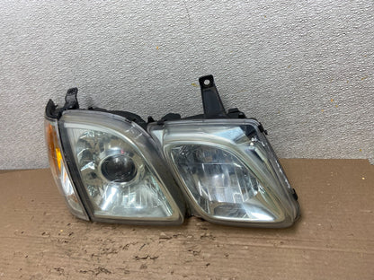 2003 to 2007 Lexus LX470 Right Passenger Side Halogen Headlight  OEM AB1633 DG1
