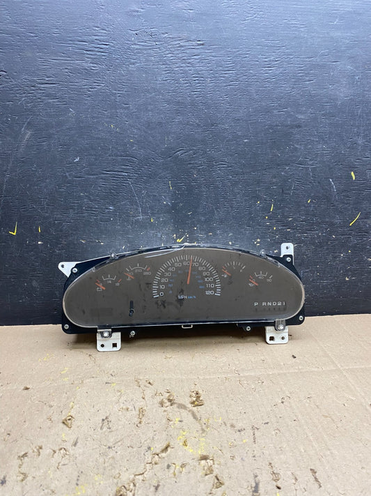 1998 Dodge 1500 Van Speedometer Cluster U5453 PS0