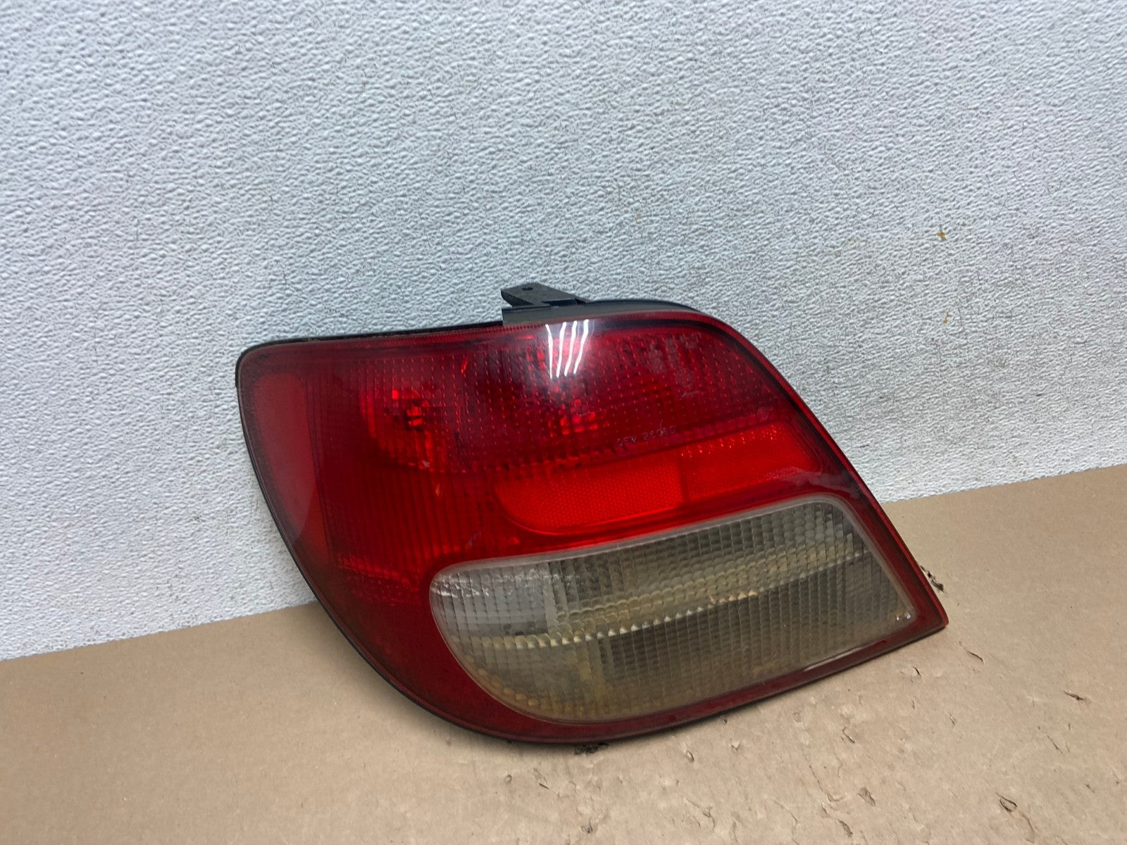 2002 to 2003 Subaru Impreza Wagon Left Driver LH Tail Light AG6766 LK0