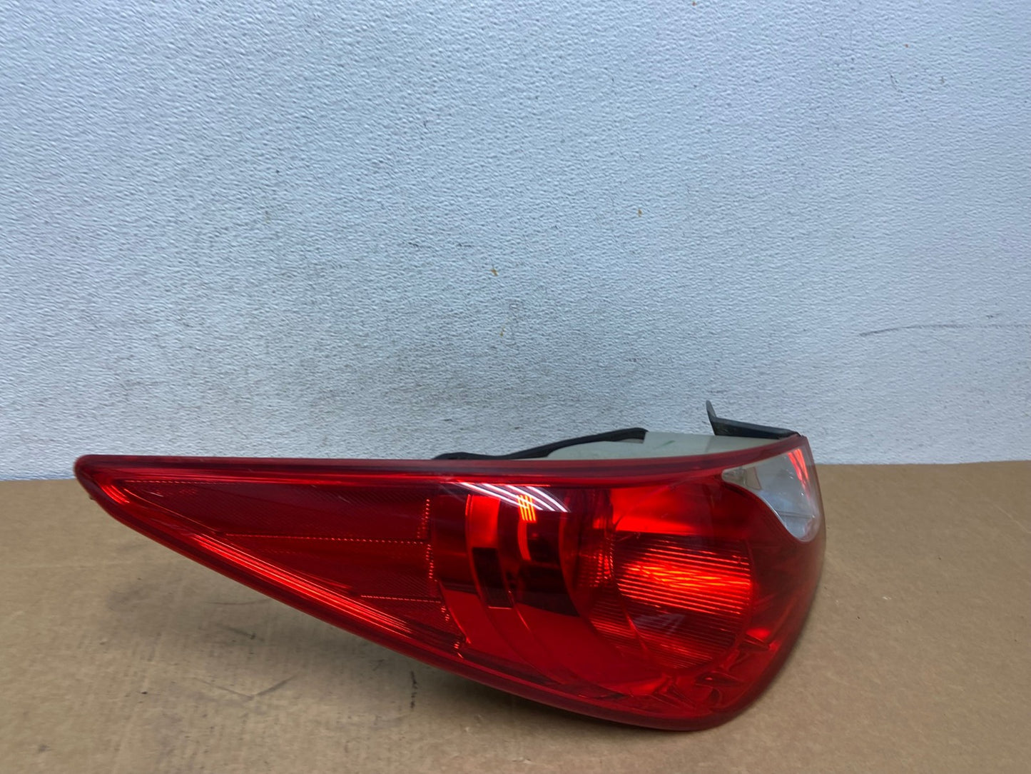 2011 2012 2013 Hyundai Sonata Left Driver LH Side Tail Light AD5441 LK2
