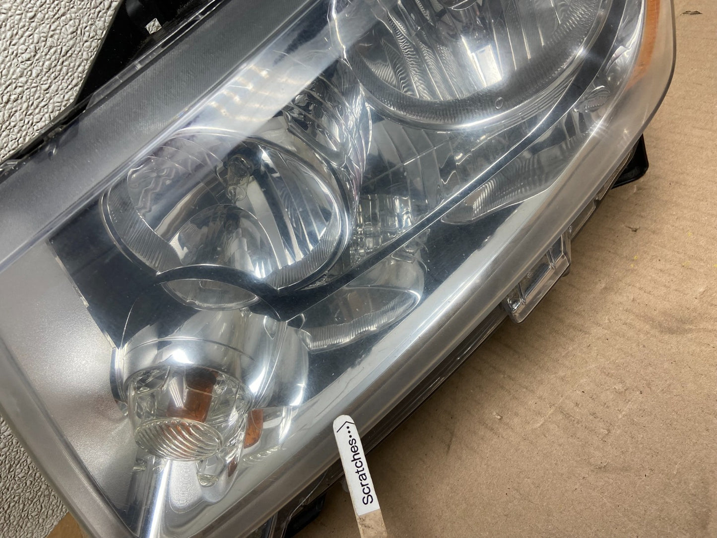 2011 to 2013 Jeep Grand Cherokee Halogen Left Driver Lh Headlight Oem Z3853 DW3