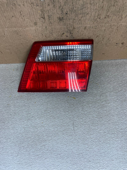2005 2006 2007 Honda Odyssey Inner Right Passenger RH Tail Light Y4679 DW0