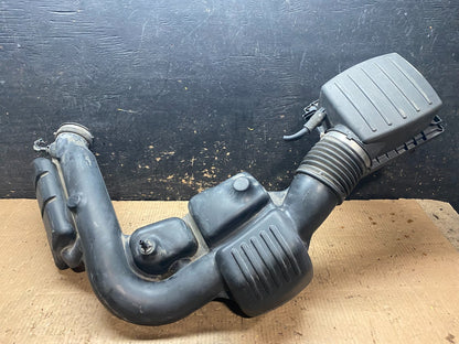 2011 - 2013 Dodge Durango 3.6L Resonator Air Intake Tube Y6712 DG0