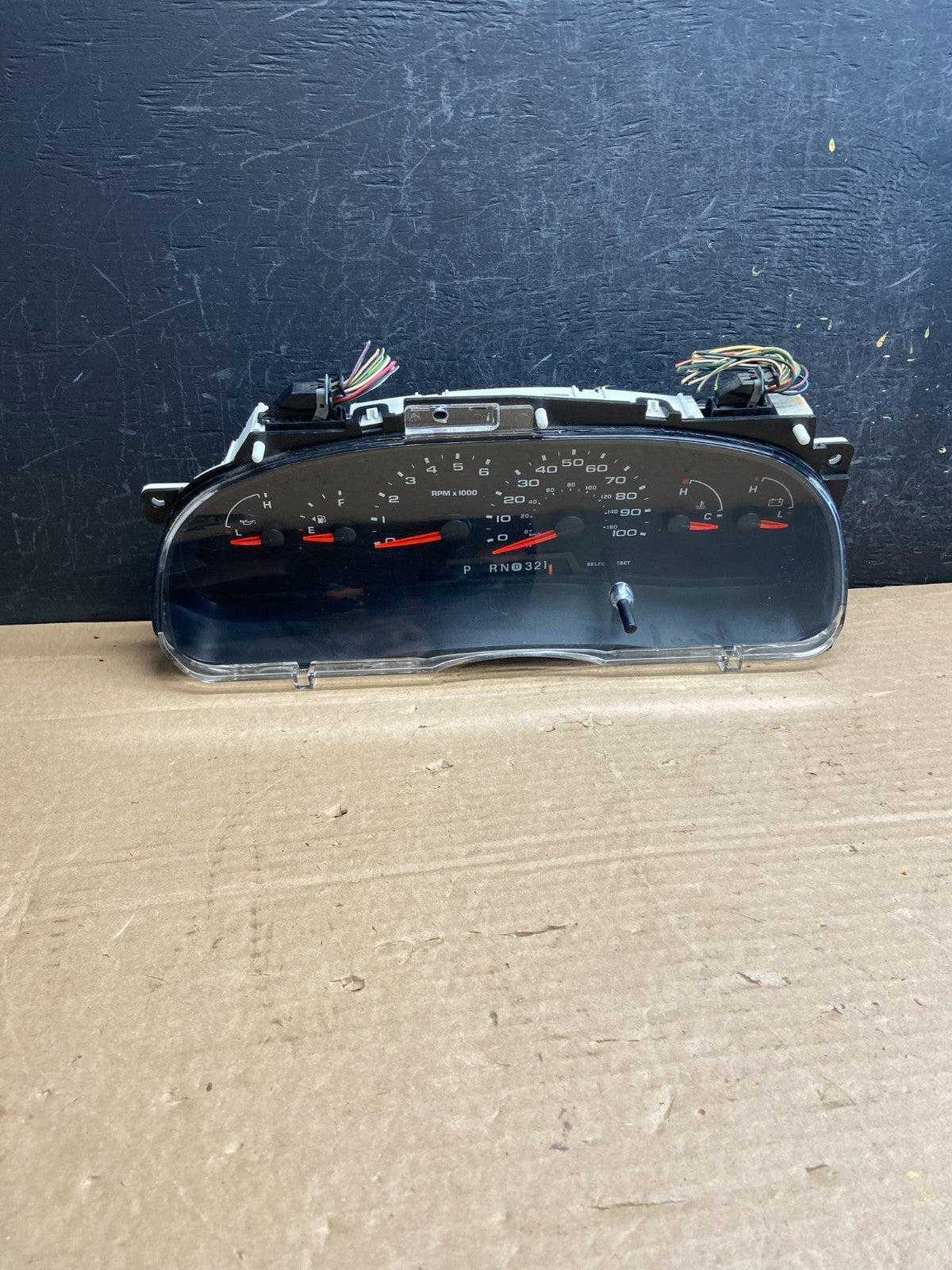 2006 Ford E350 Gauge Speedometer Cluster af2544 DG0