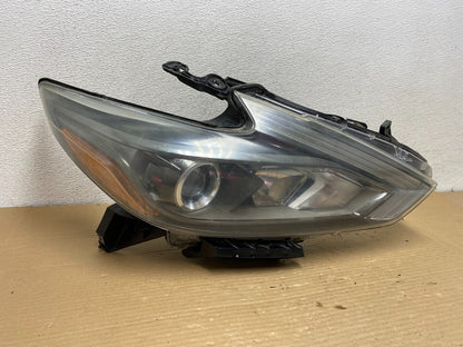 2016 - 2018 Nissan Altima Right Passenger RH Halogen Headlight AG8952 DW0