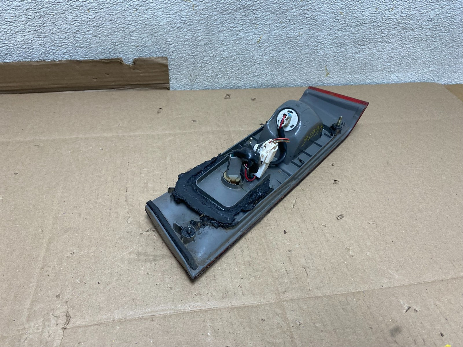 1997 1998 1999 Toyota Camry Tail Light Inner Left Driver LH Inner Oem U6616 DW5