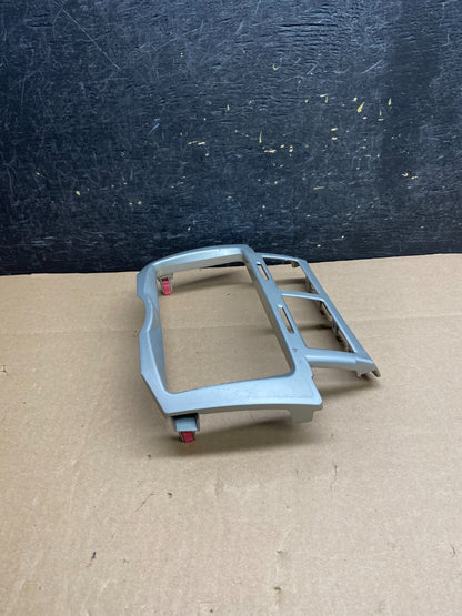 2009 - 2012 Toyota Yaris Radio Stereo CD Player Bezel With Vents AI6252 DG1
