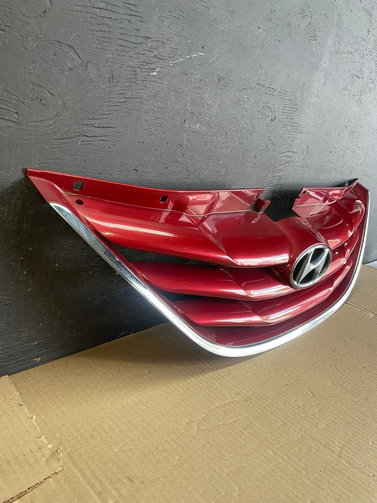 2011 to 2014 Hyundai Sonata Front Upper Grill Grille AE3529 DG2