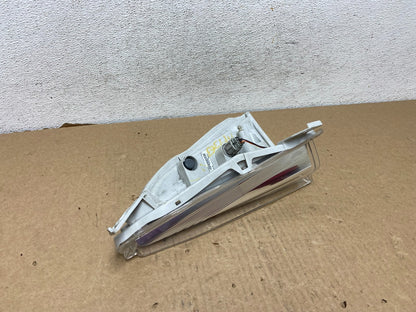 2013 - 2017 Nissan Leaf Right Front Passenger Side Turn Signal Marker AF7363 DG4