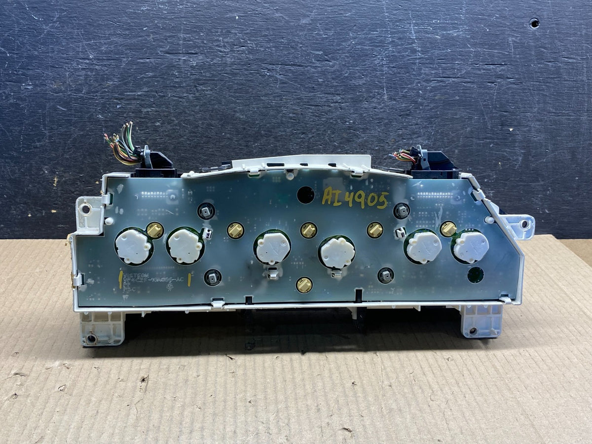 2006 Ford E350 Gauge Speedometer Cluster AI4905 DG3