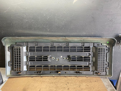 2008 to 2014 Ford Econoline E150 E250 Front Upper Chrome Grill Grille o8023 DG7