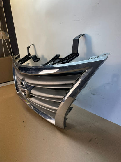 2013 to 2015 Nissan Sentra Front Upper Chrome Grill Grille AI3945 DG1
