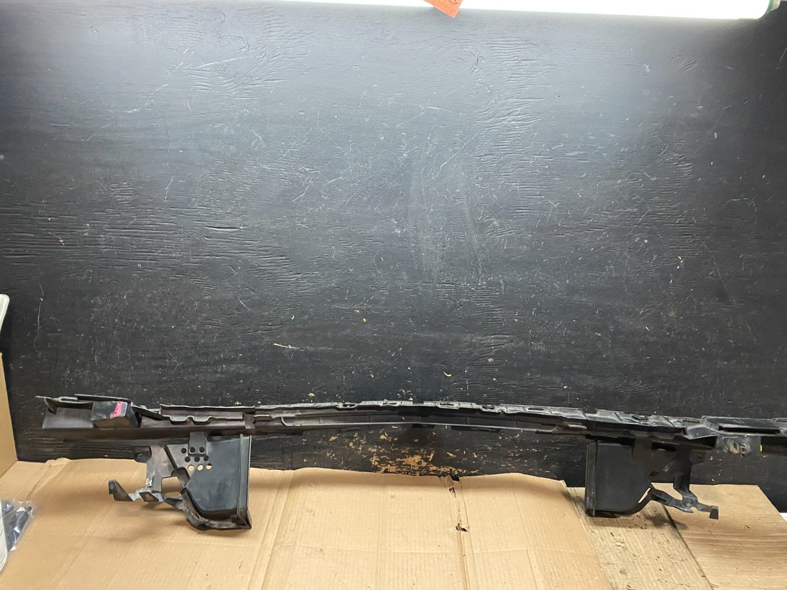 Mercedes-Benz CLS C218 Front Bumper Lower Basic Carrier A2188851465 W4685 PS5