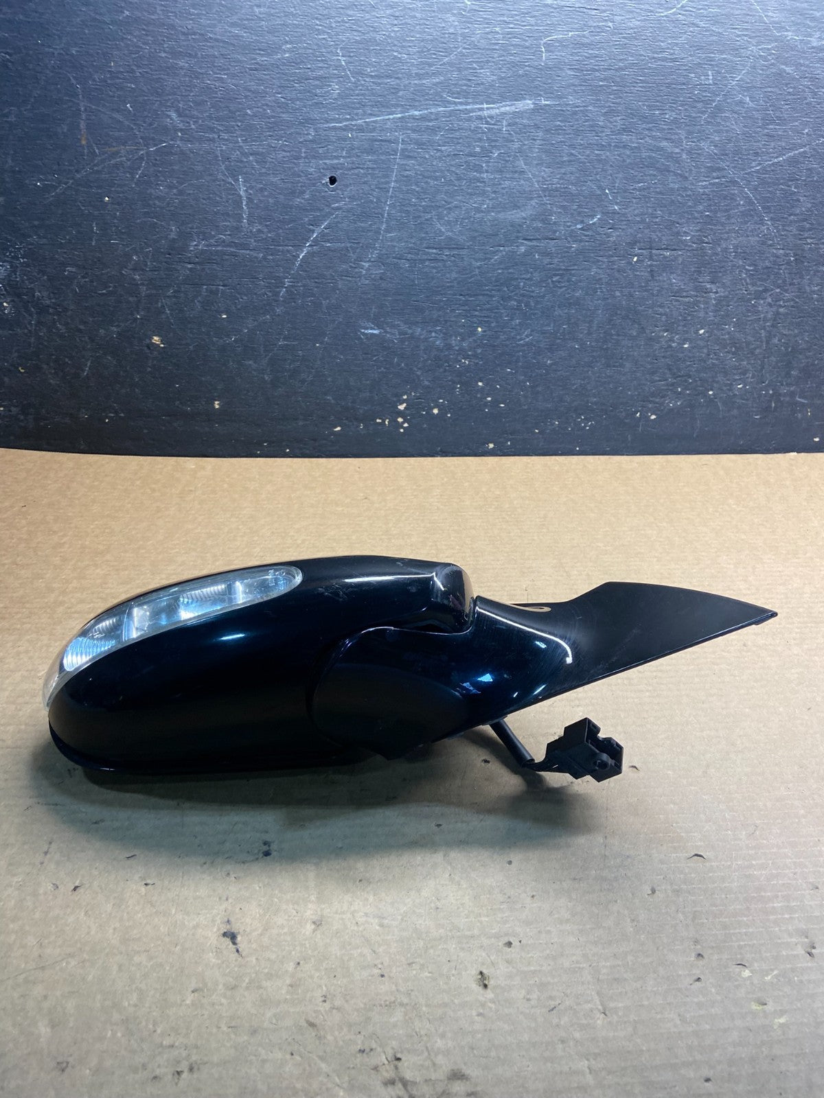 2003 to 2009 Mercedes CLK320 Right Passenger View Door Mirror Oem  Z9144 DG3