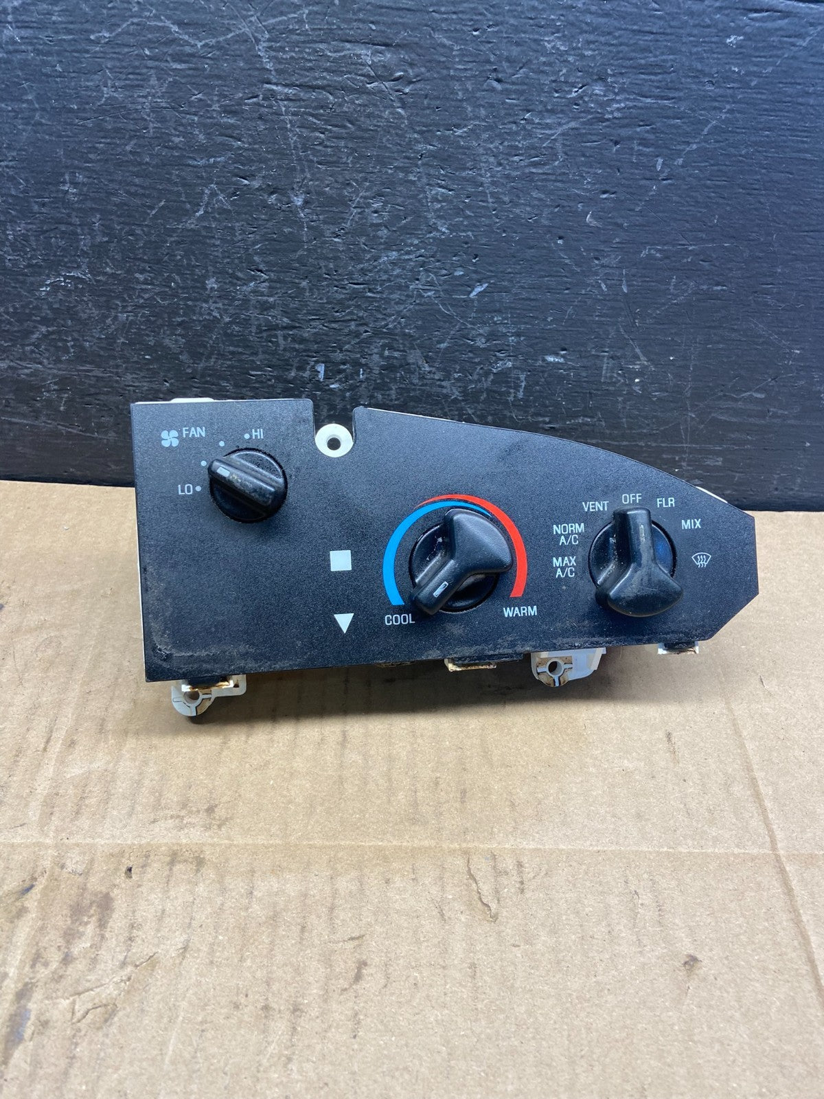1997-2014 Ford Van Econoline E150 E250 Heater Climate Fan Control AD2985 DW0