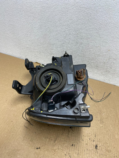 2007 - 2014 Ford Expedition Left Driver LH Side Headlight Halogen AG2409 DW9