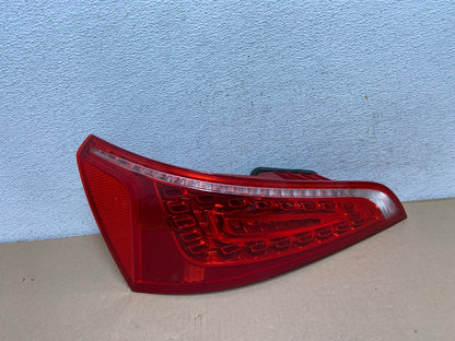 2009 to 2012 Audi Q5 Left Driver LH Side Tail light AF3001 LK0