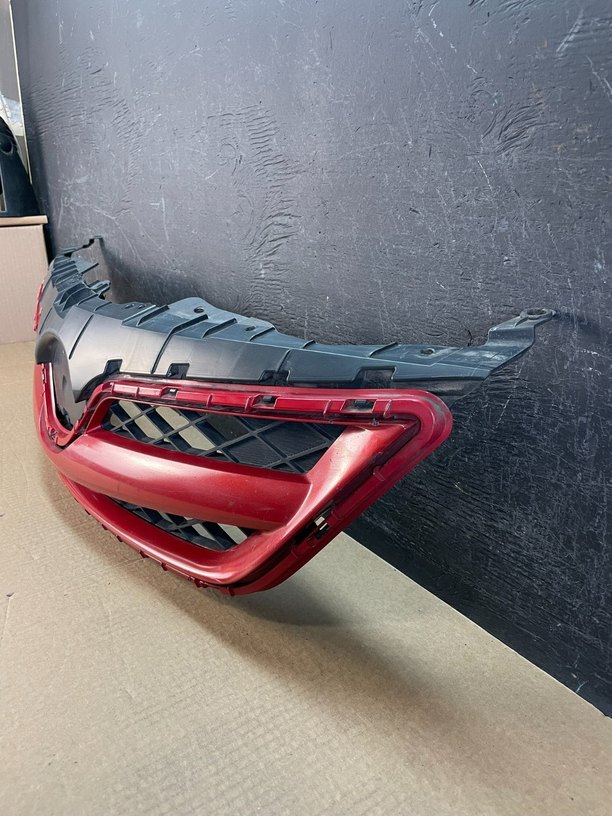 2011 to 2013 Toyota Corolla Front Bumper Grille Grill AF52371