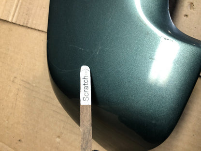 2005 to 2006 Mitsubishi Outlander Rear Spoiler LED Brake Light G7864 DG14