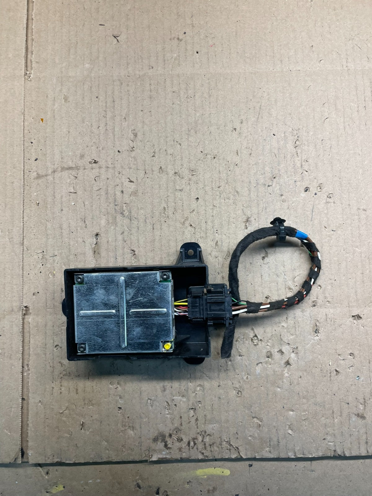 2006 to 2011 Audi A6 Bose Radio Stereo Amplifier Amp OEM V6593 DG4