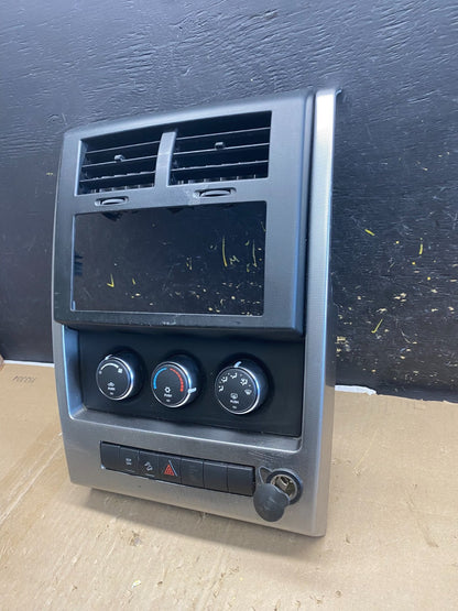 2008 to 2012 Jeep Liberty Dash Climate Temperature Control Radio Bezel ab2123 DG1