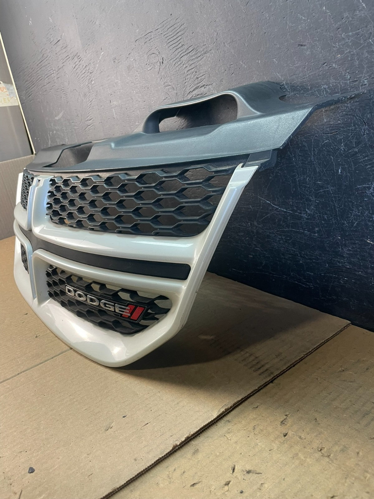 2011 to 2018 Dodge Journey Front Upper Chrome Grill Grille AD0236 DG1