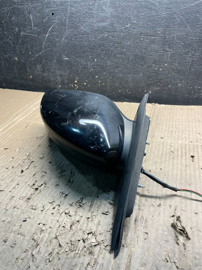2013-2015 Nissan Altima Right Passenger View  Door Mirror OEM X4586 GD2