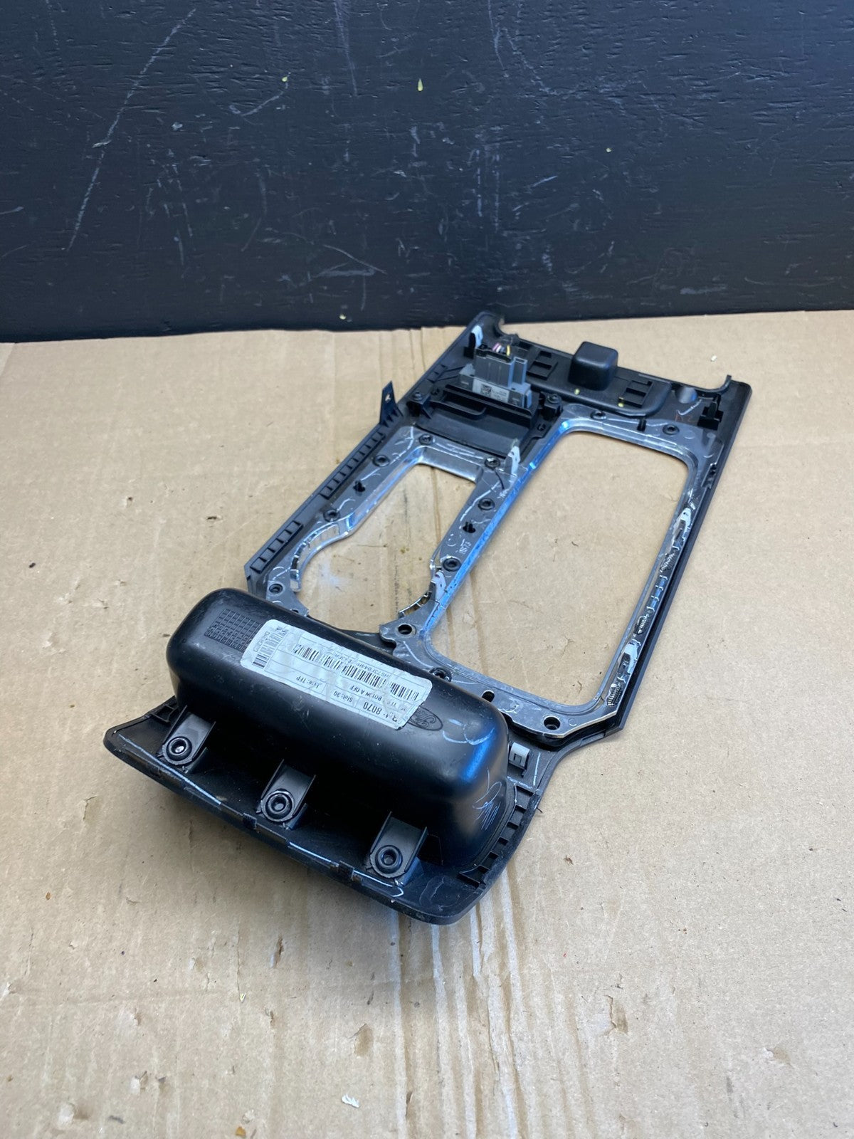 2017 to 2020 Ford Fusion Shifter Floor Center Console Trim Bezel OEM ab8794 DG4