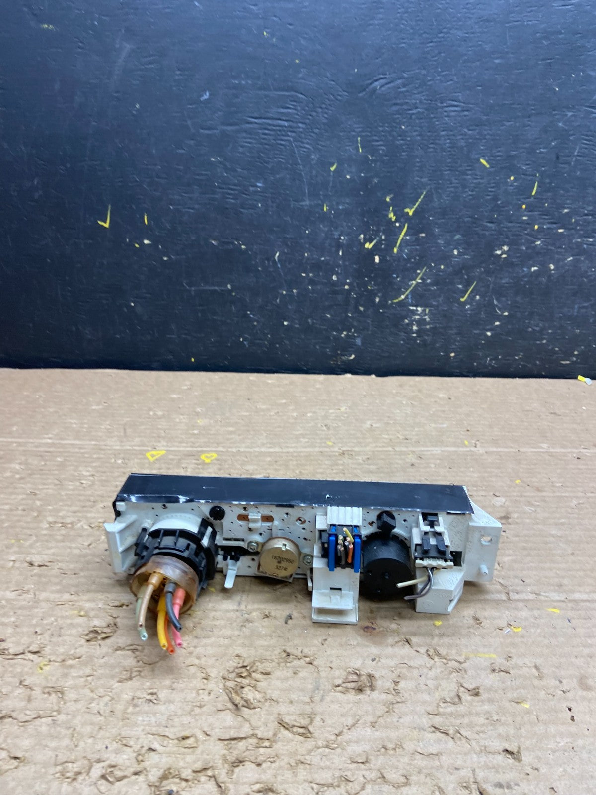 2001 - 2007 GMC Chevrolet Astro Express Climate Control A/C W3445 DG3