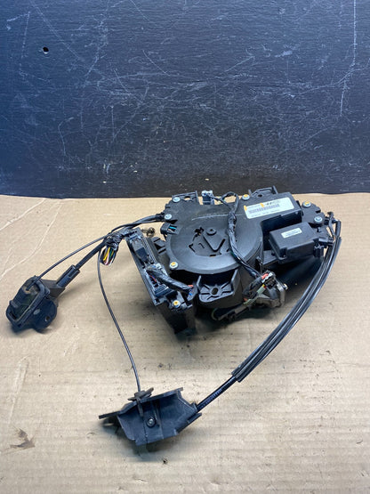 2011 to 2014 Kia Sedona Left Rear Side Sliding Door Power Motor AE0087 DG4