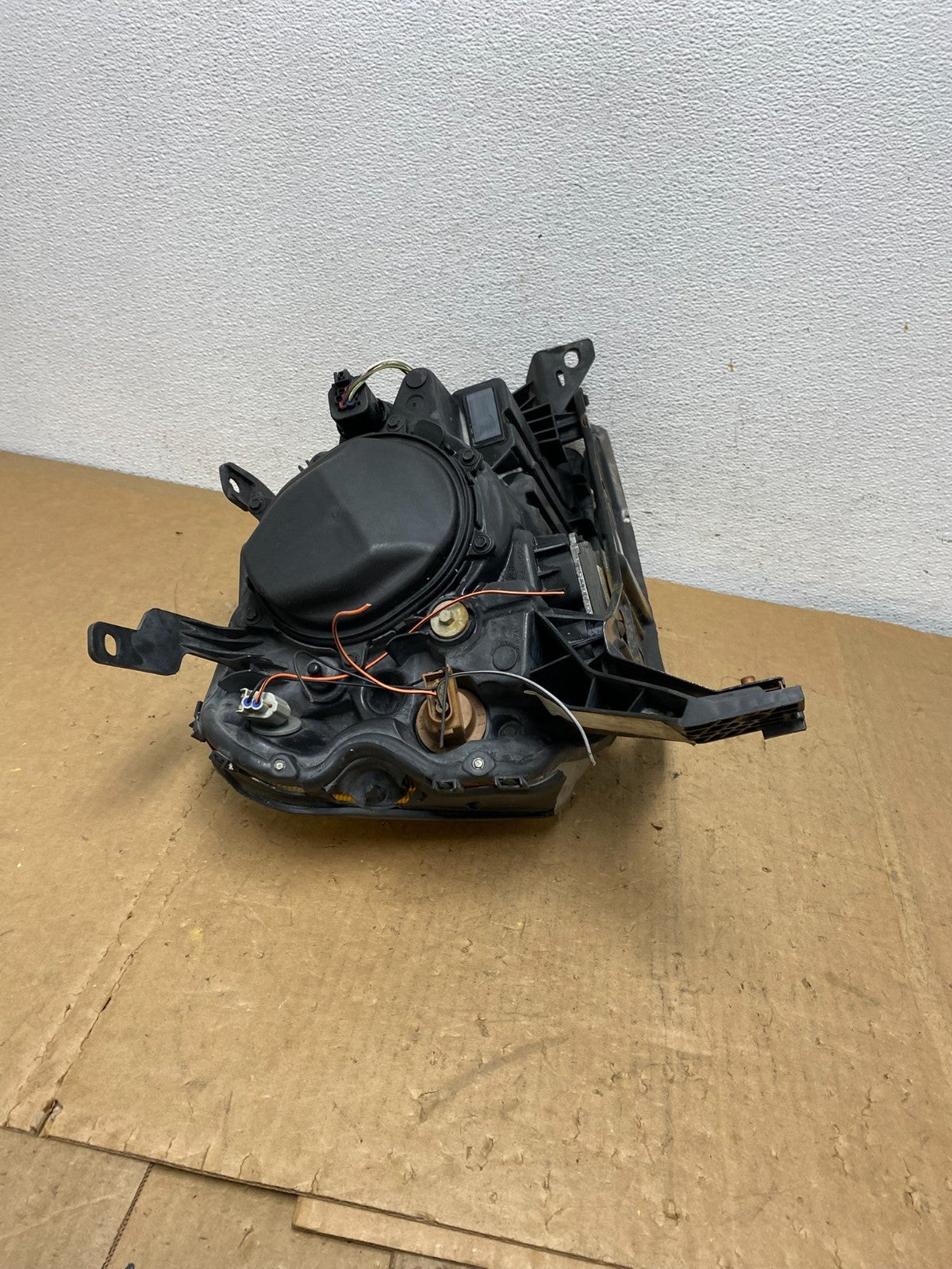 2005 2006 2007 Mercury Montego Left Driver LH Side Headlight Xenon HID AD0590 DW8