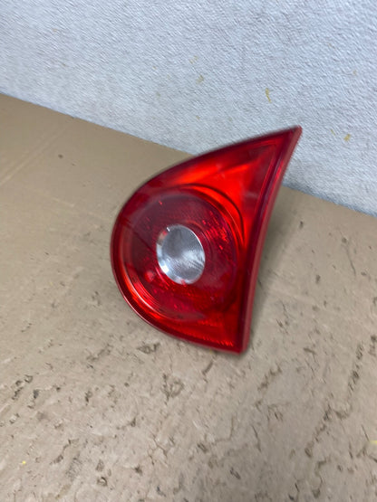 2006-2009 Volkswagen Golf Right Passenger Rh Tail Light Inner Trunk N3518 DW1