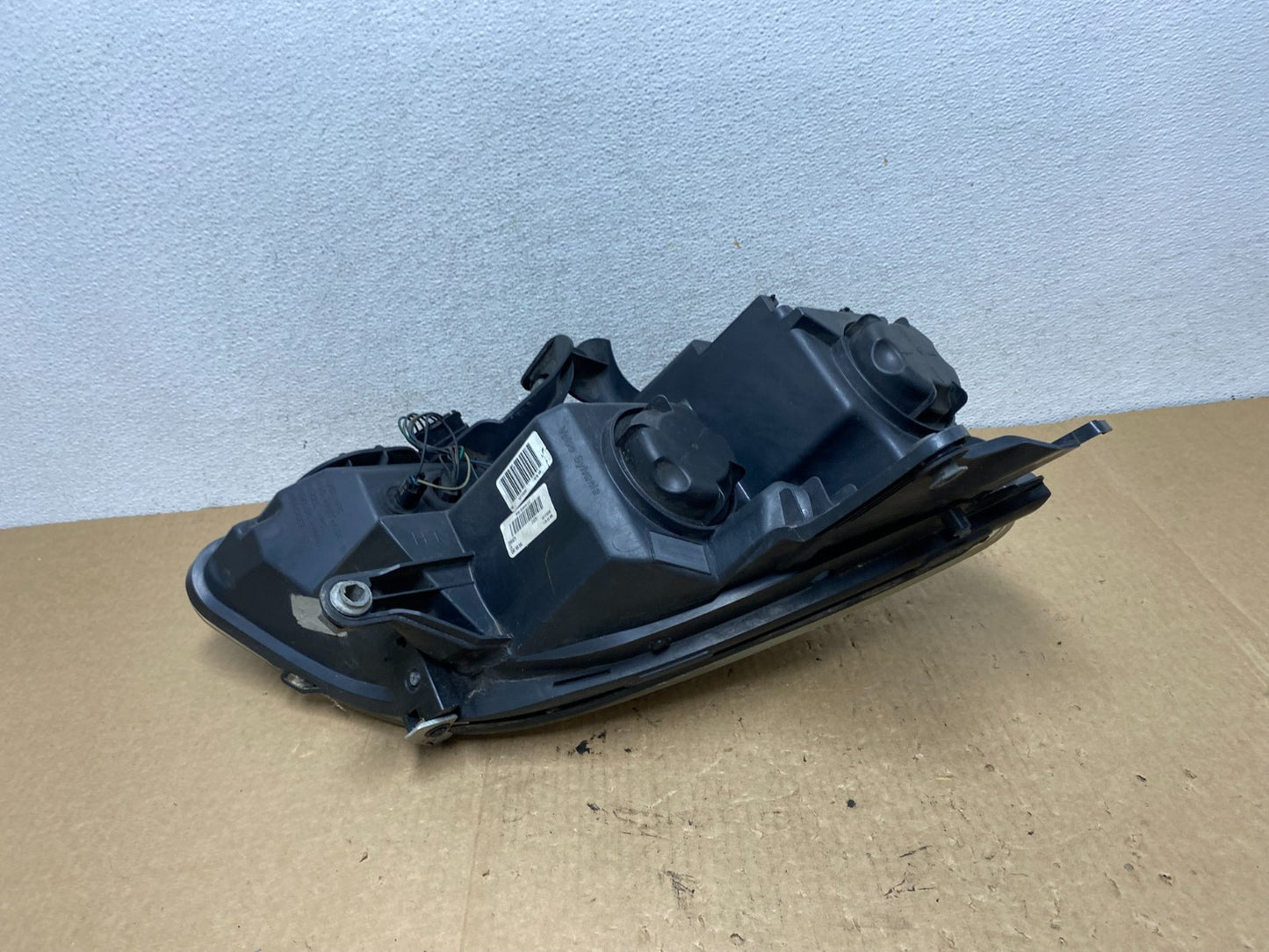 2007 to 2012 Gmc Acadia Halogen Headlight Left Driver LH Side AF9768 DW6