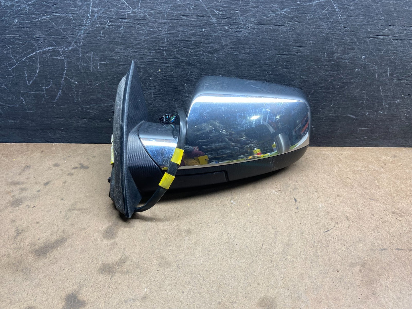 2010 to 2015 Chevrolet Equinox Left Side Heated View Door Mirror L3780 PS0