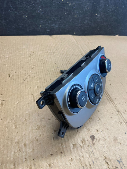 2010 2011 2012 Hyundai Santa Fe Automatic Climate AC Heater Control OE AE4019 DG1