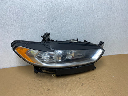 2013 to 2016 Ford Fusion Right Passenger Rh Side Headlight AC7729 DW0