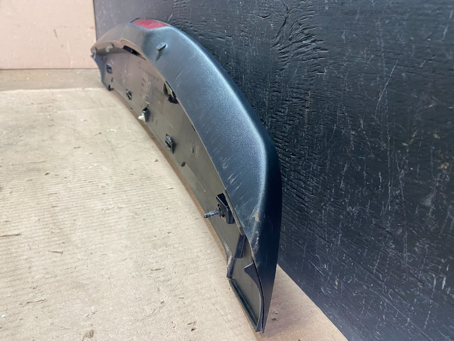 2007 to 2010 Jeep Compass Spoiler 3RD Third Break Light Rear E4752 DG17