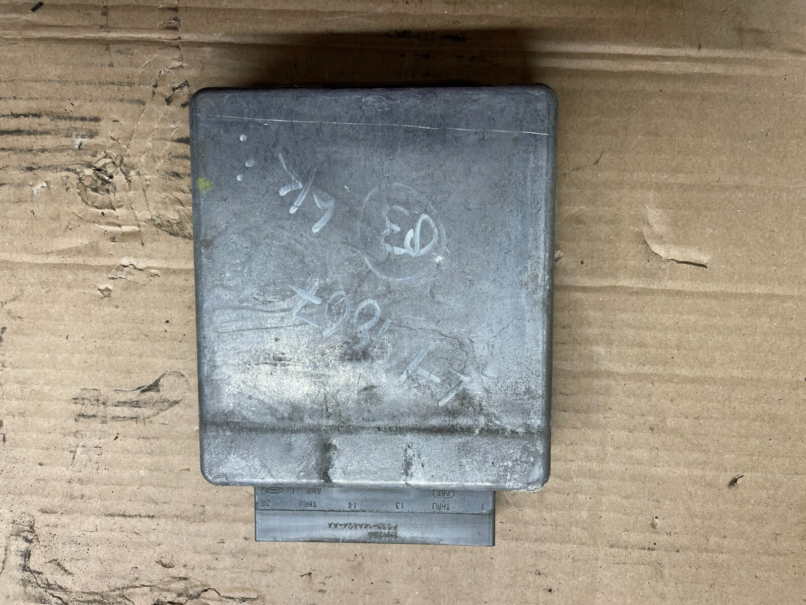 2002 Ford E-Series Van 4.2L Engine Control Module 3c2a-12a650-sb ECM o8511 DG0
