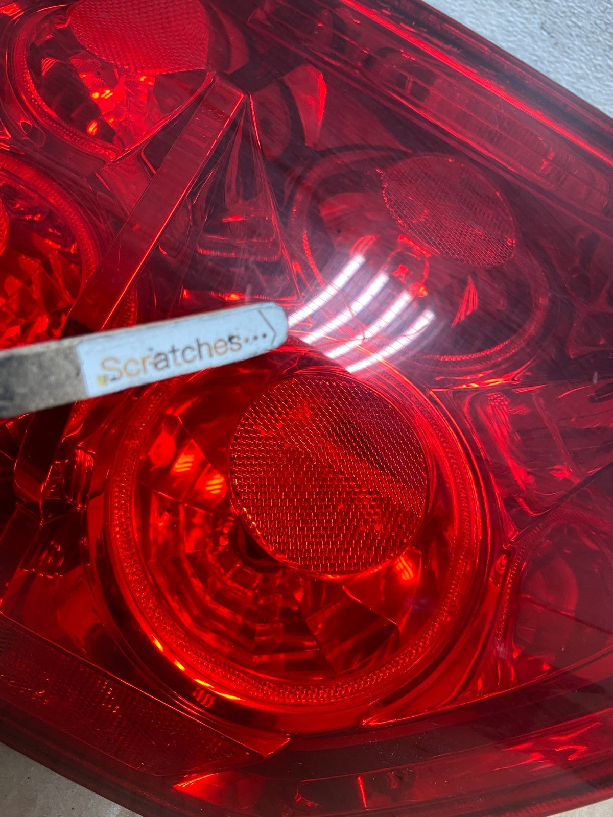 2003 2004 2005 Honda Pilot Left Driver LH Side Tail Light AI1369 LK3