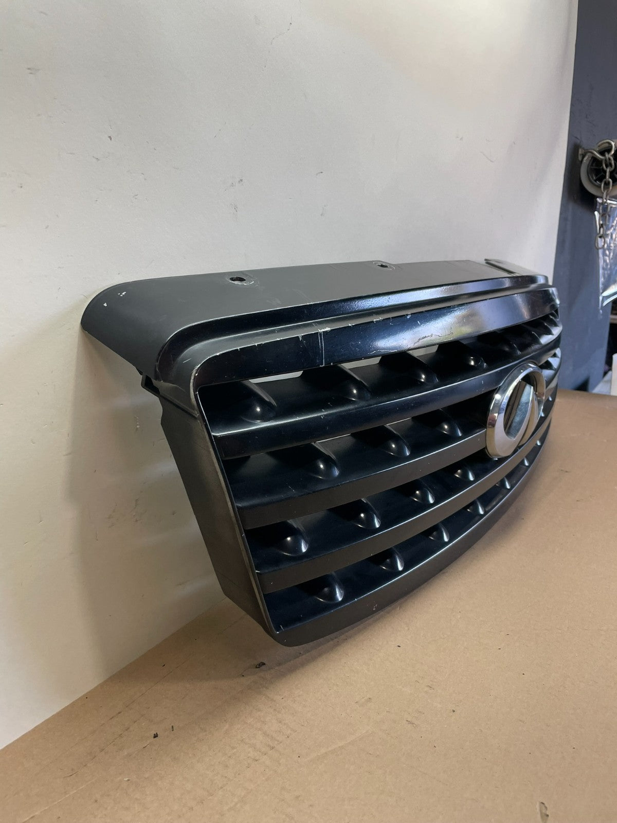 2006 2007 2008 Infiniti Fx35 Front Upper Grill Grille W/ Emblem AI3921 DG2