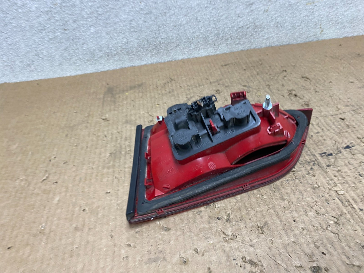 2009 2010 2011 2012 Audi A4 Sedan Left Driver Side Inner Tail Light Oem W7718 DW5