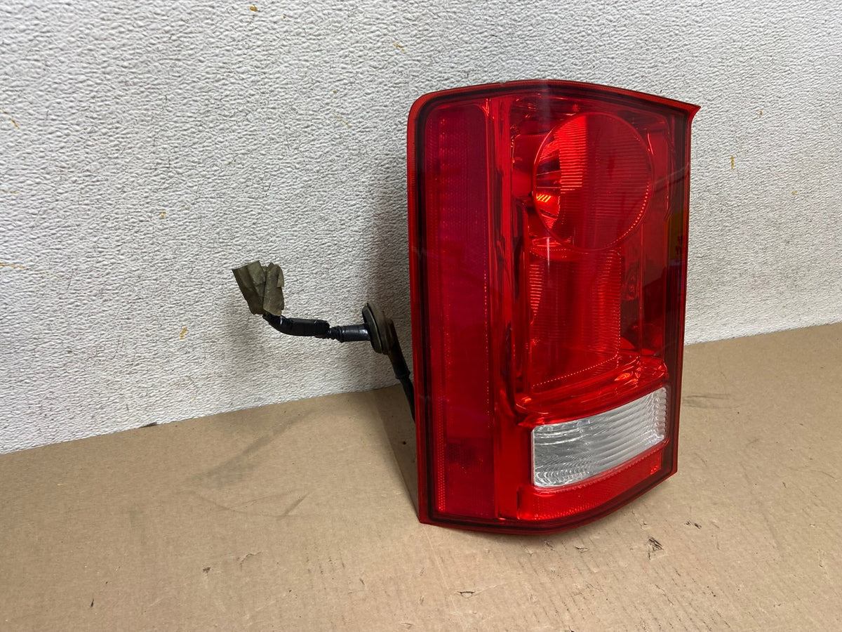 2009 to 2015 Honda Pilot Left Driver Lh Side Tail light AH6756 LK1