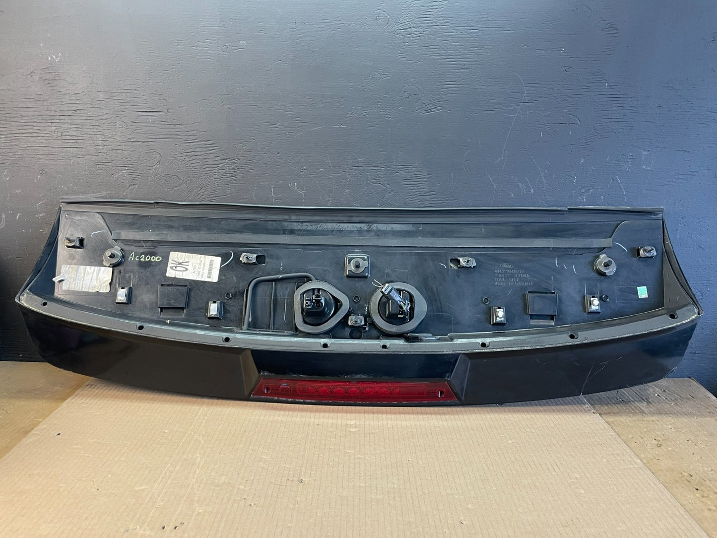 2007 to 2011 Ford Edge Rear Spoiler Wing With Brake Light OEM ac2000  DG9