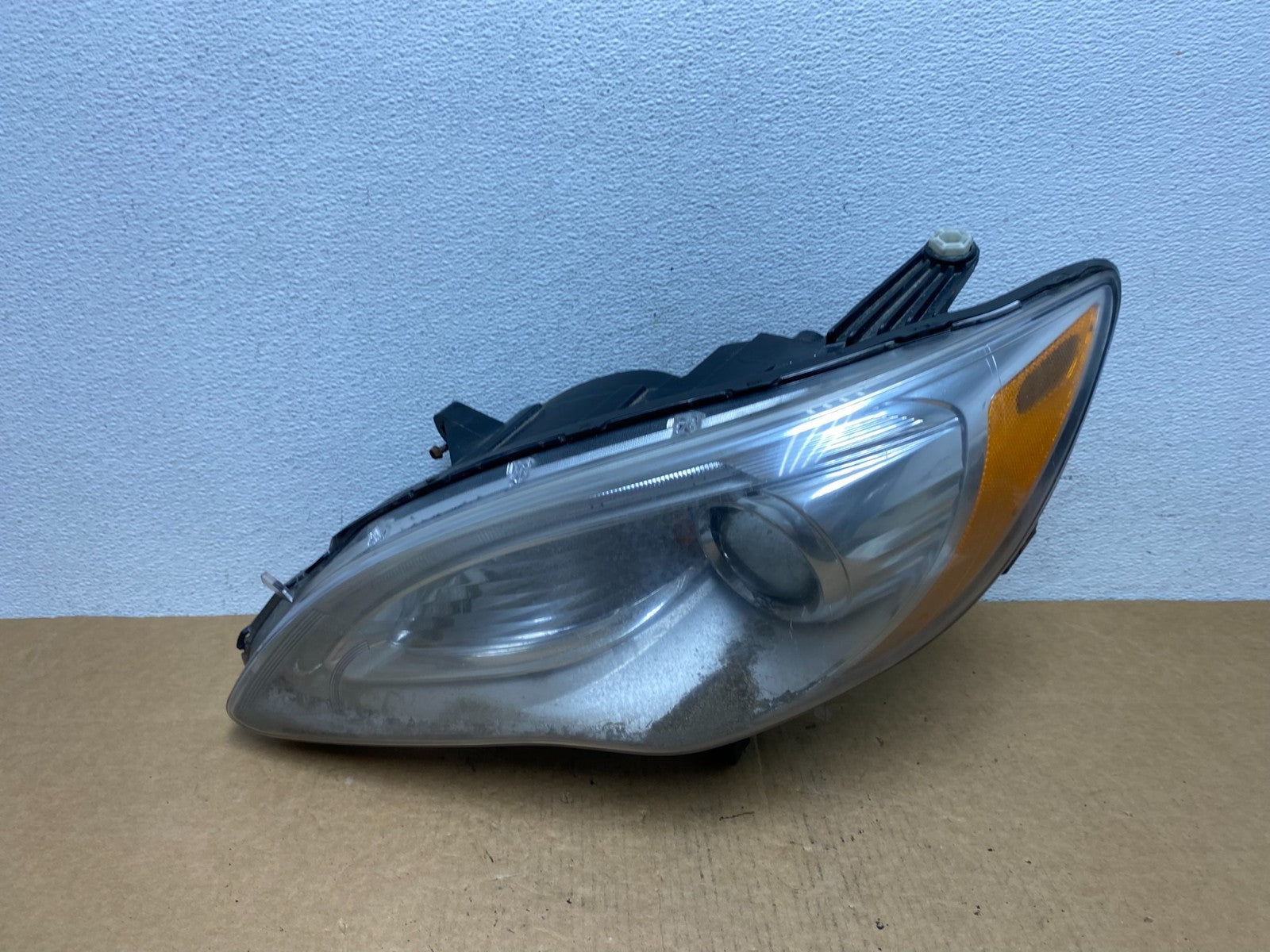 2011 2012 2013 2014 Chrysler 200 Left Driver Lh Side Headlight AD4524 DW0