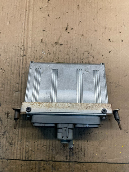 2002 Ford Explorer 4.0L  Engine Control ECU Computer Module s4758 DG2