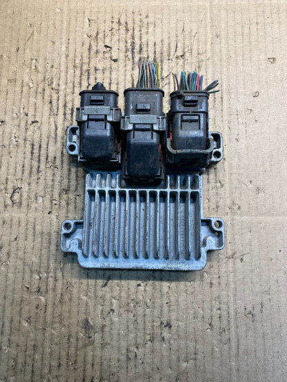 2006 GMC Envoy Silverado Engine Computer ECU ECM Module Oem ab2761 DG2