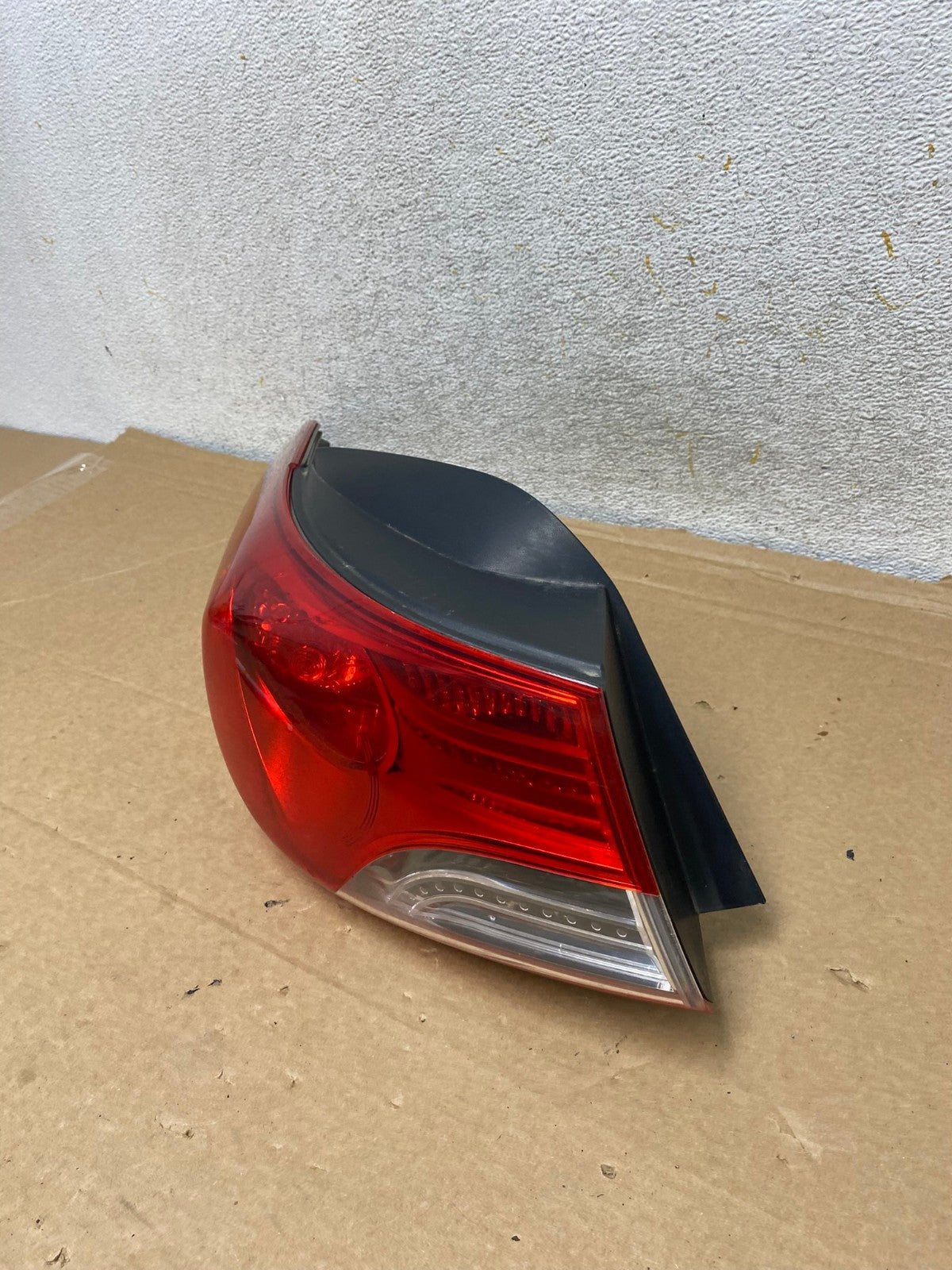 2011 2012 2013 Hyundai Elantra Sedan Left Driver Side Tail Light AH8213 LK1