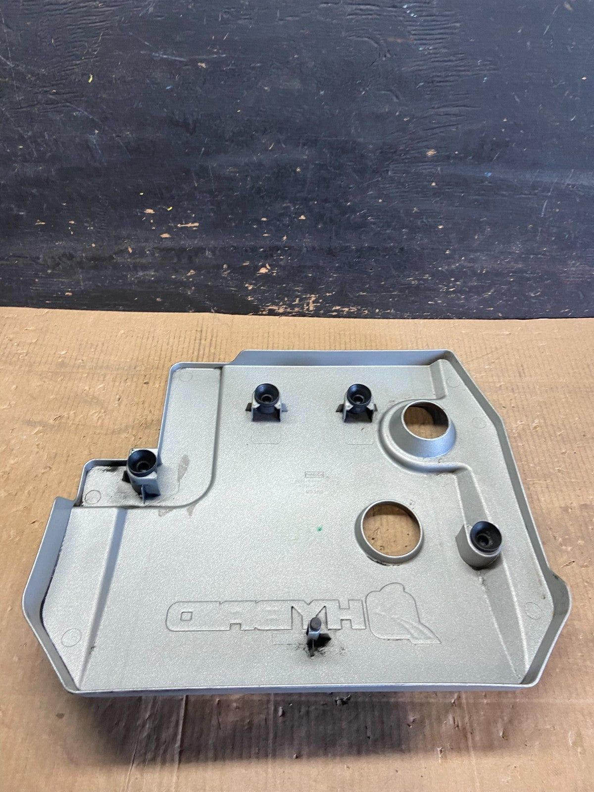 2005 to 2008 Ford Escape Hybrid Engine Motor Cover Oem R7056 DG5