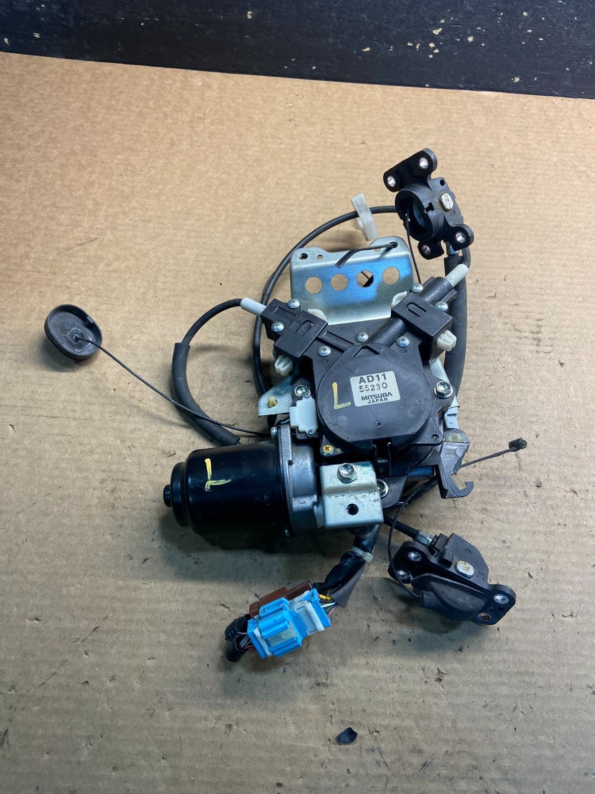 2005 - 2010 Honda Odyssey Rear Left Sliding Door Lock Actuator Motor AA0675 DG0