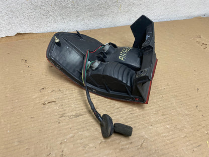 1999 2000 2001 Honda Odyssey Right Passenger Side Tail Light AH0622 LK5
